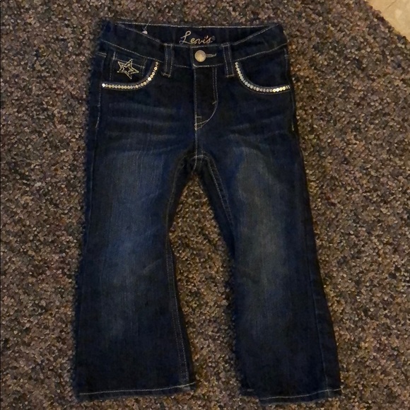 Children’s place tee shirt and Levi kids pants - Picture 3 of 5